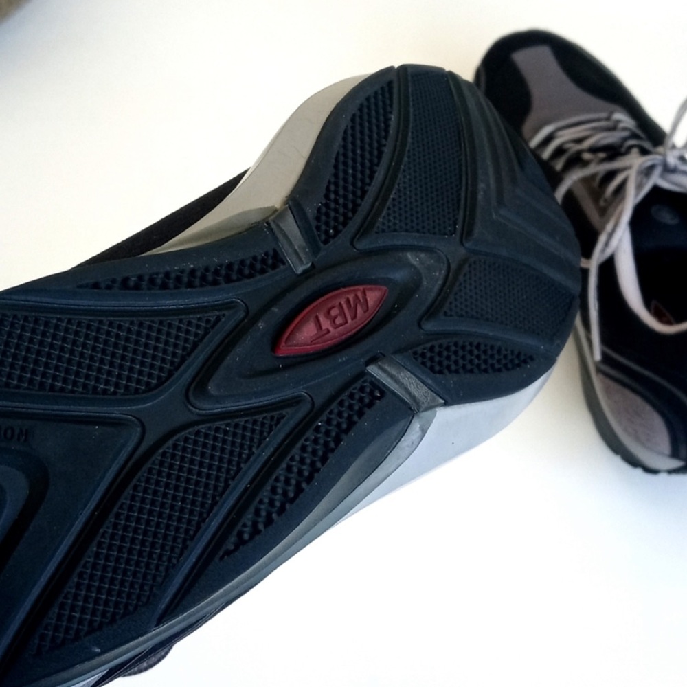 MBT Women’s Toning Athletic Shoes Black Suede & Mesh Running Shoes 39 (8-8.5) - Picture 10 of 16